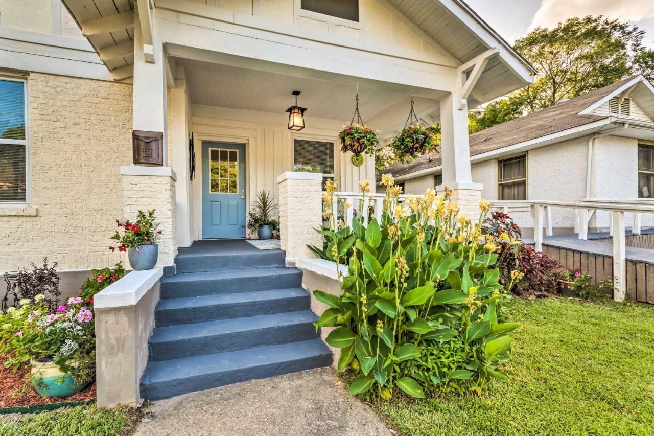 Remodeled Downtown Hot Springs Home With Porch Eksteriør billede